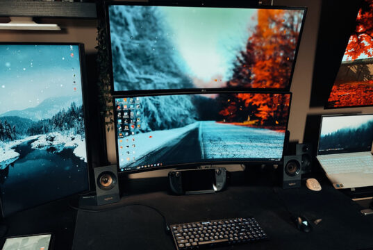 Amazingly Powerful: 3 Steps To A Multi-Monitor Masterpiece